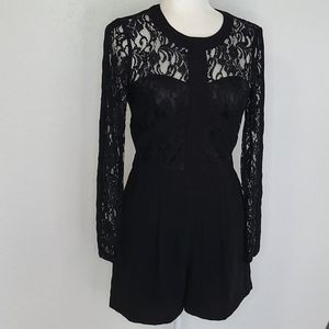 NWT Adelynrae black lace romper size small